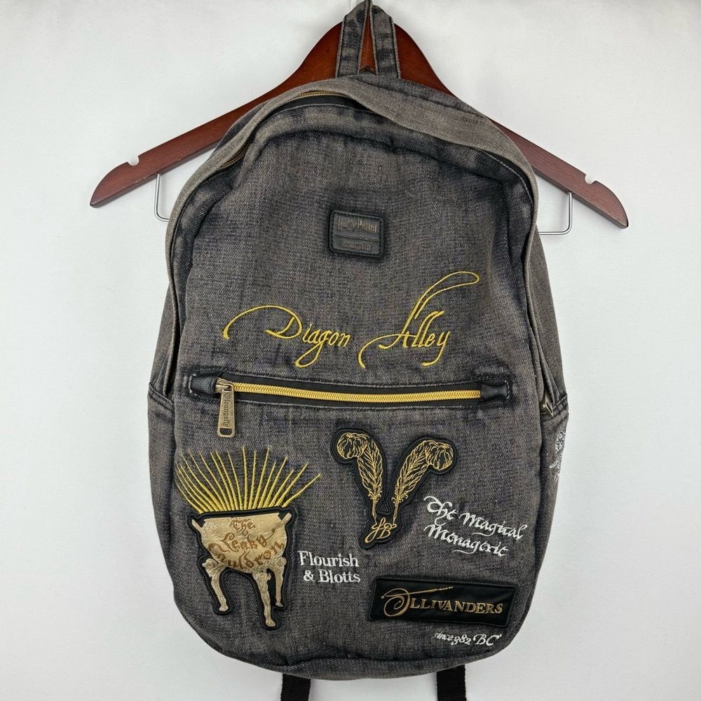 RARE Retired‎ Vintage Loungefly Harry Potter Diagon Alley School Sized Backpack